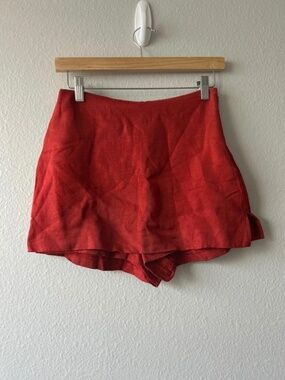 Express red skort, size 2